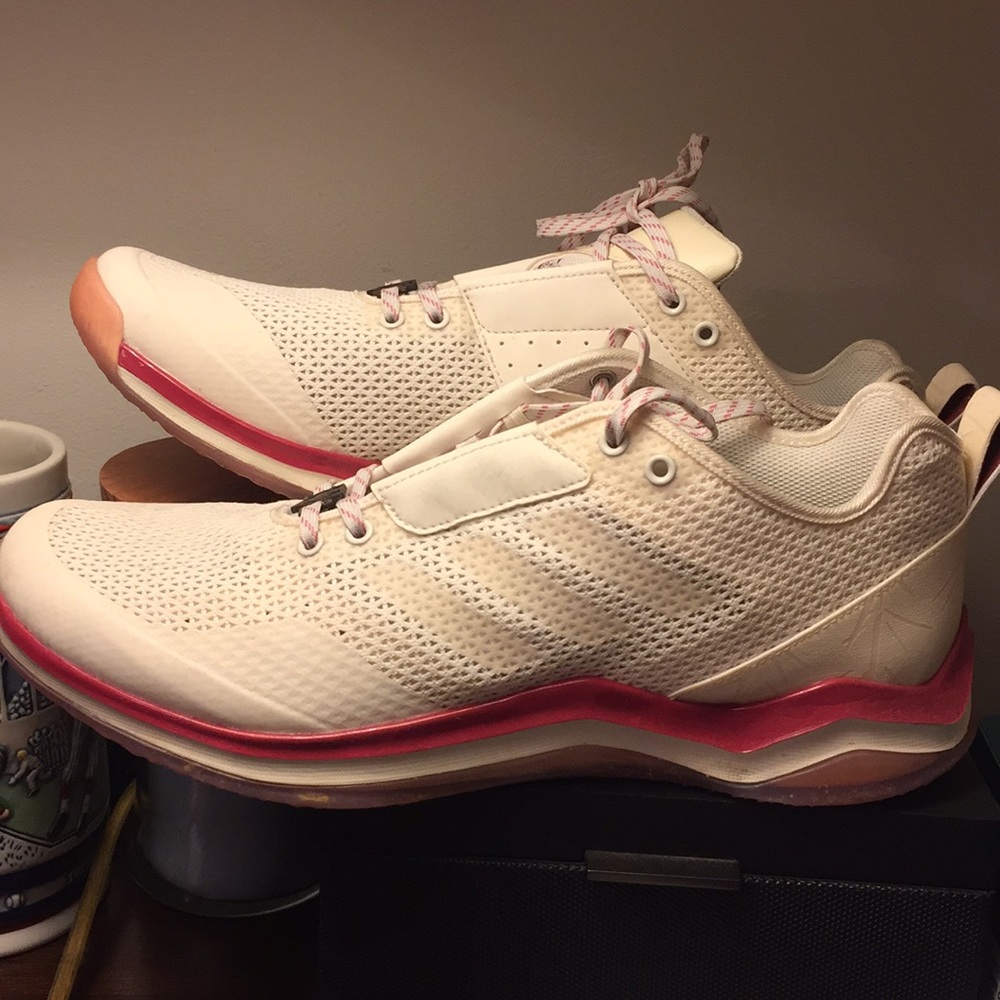 Adidas spring training turf sneakers - Picture 2 of 8